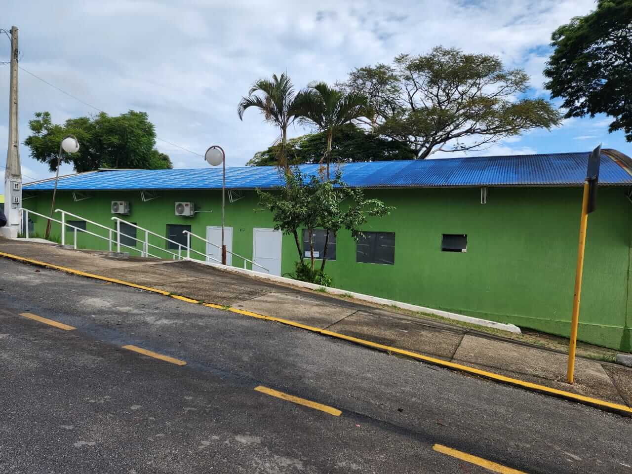 Fachada ou imagem institucional de CENTRO DE REFERÊNCIA DO IDOSO